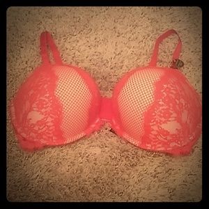 Victoria's secret Bombshell 38D ** sold***
